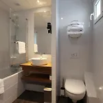 Western De Paris Hotel 3*