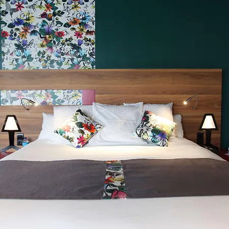 Hotel Western De Paris 3*