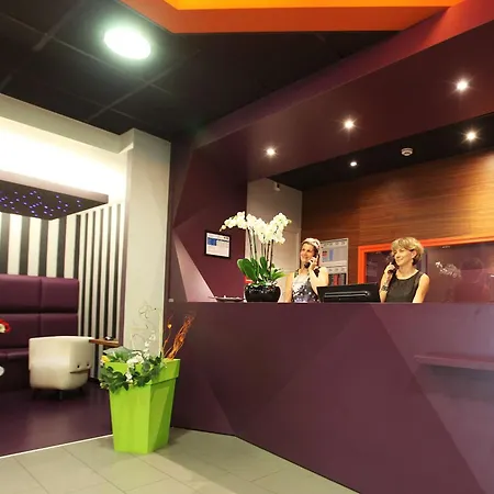 Szálloda Western De Paris Laval