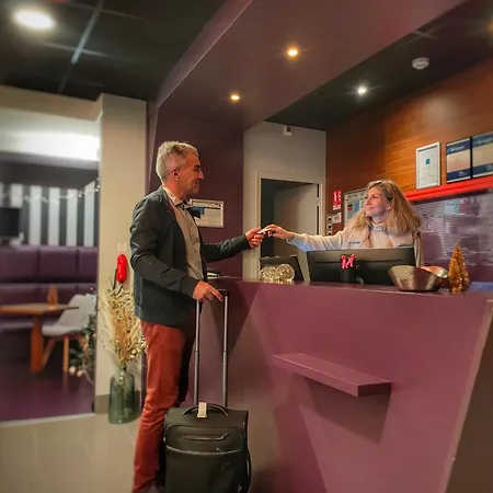 Western De Paris Hotel 3*