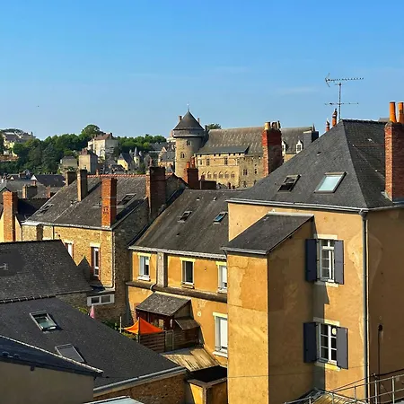 Western De Paris 3* Laval (Mayenne)