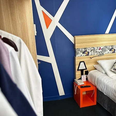 Hotel Western De Paris 3*