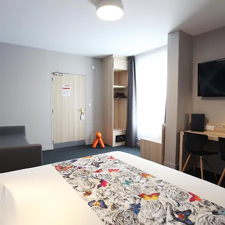 Szálloda Western De Paris 3*