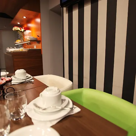 Western De Paris Hotel 3*