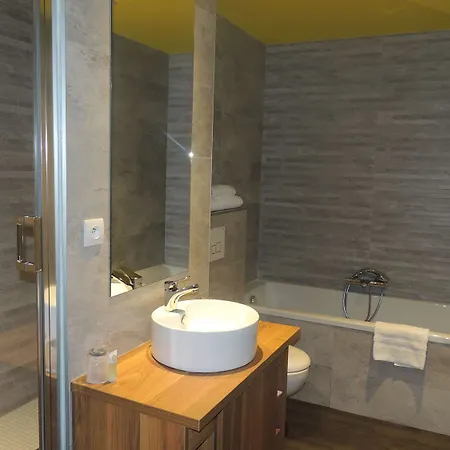 Western De Paris Laval (Mayenne)