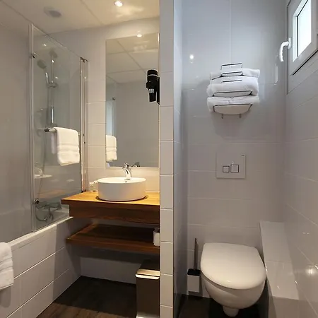 Western De Paris Hotel 3*