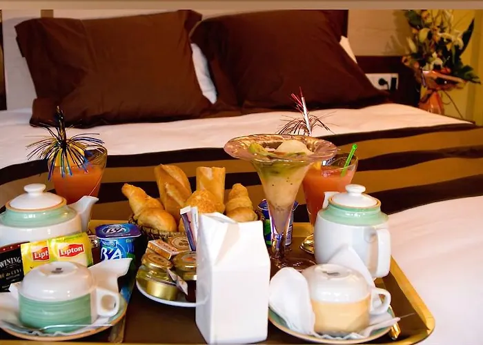 Hotel Western De Paris Laval (Mayenne)