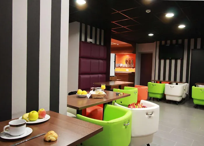 Western De Paris Hotel