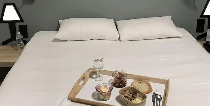 Hotel Western De Paris 3*