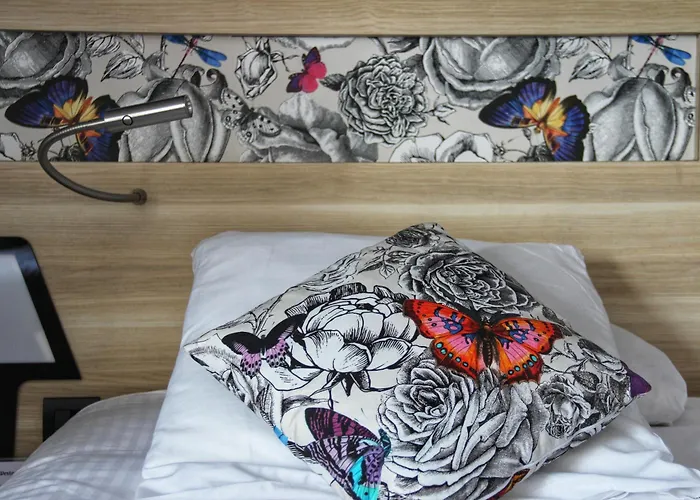 酒店 贝斯特韦斯特巴黎酒店 拉瓦勒