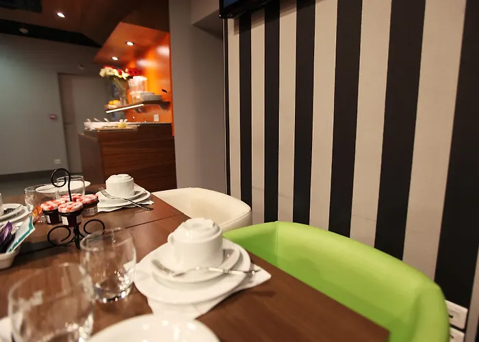 Western De Paris Hotel 3*