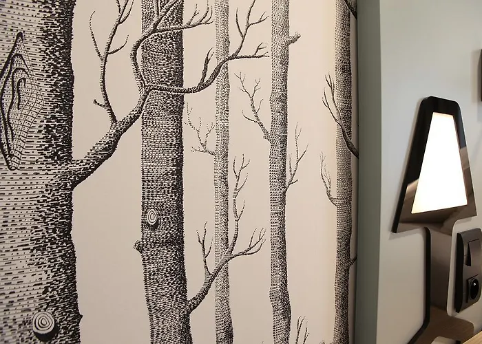 Western De Paris فندق 3*