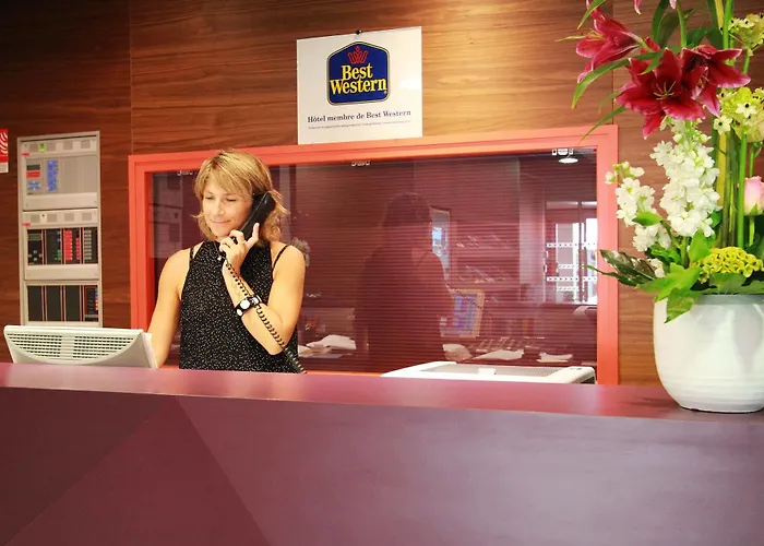 Western De Paris فندق